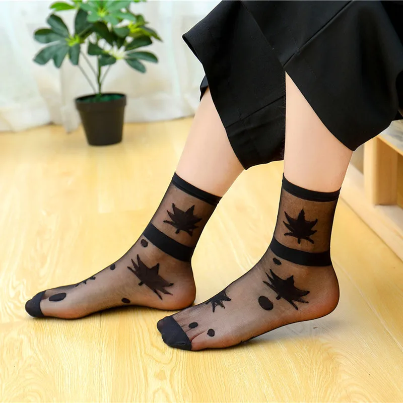 10 Pairs Women Socks Spring Summer Harajuku Maple leaves Stars Dots Breathable Thin Transparent Silk Socks Casual Mid Tube Socks
10 Pairs Women Socks Spring Summer Harajuku Maple leaves Stars Dots Breathable Thin Transparent Silk Socks Casual Mid Tube Socks