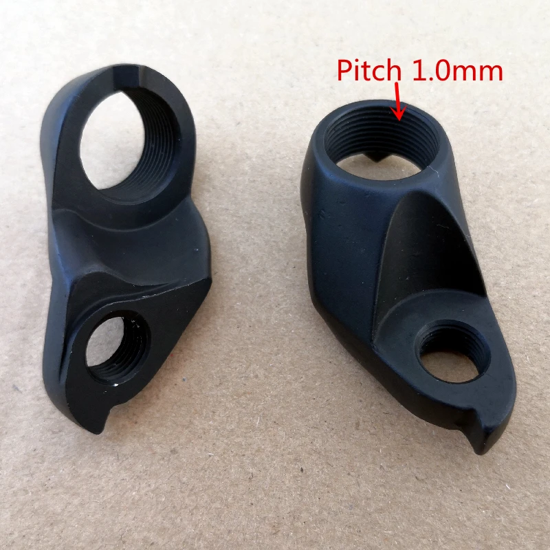 1pc Bicycle MECH dropout For Kellys thorx 30 rear derailleur hanger extender Kellys carbon frame mtb bike rear derailleur hanger
1pc Bicycle MECH dropout For Kellys thorx 30 rear derailleur hanger extender Kellys carbon frame mtb bike rear derailleur hanger