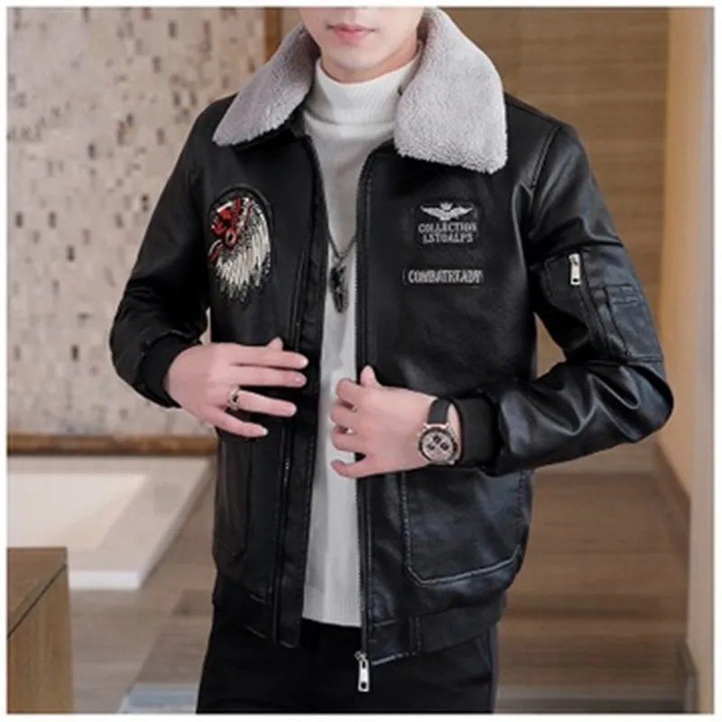 New Leather Jacket Men's Fashion Leather Jacket Print Slim Woolen Turn-Down Collar Winter Moto Style Coat Lapel Drop Shipping
New Leather Jacket Men's Fashion Leather Jacket Print Slim Woolen Turn-Down Collar Winter Moto Style Coat Lapel Drop Shipping