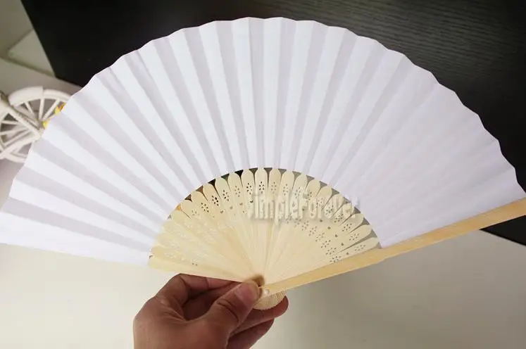 Free Shipping 100 Pcs/lot 21 Cm Wedding White Color Paper Hand Fan Wedding Party Decoration Promotion Favor
Free Shipping 100 Pcs/lot 21 Cm Wedding White Color Paper Hand Fan Wedding Party Decoration Promotion Favor