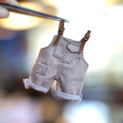 OB11 size doll clothes baggy denim shorts with versatile overalls suitable for OB11 GSC Molly size doll accessories
OB11 size doll clothes baggy denim shorts with versatile overalls suitable for OB11 GSC Molly size doll accessories