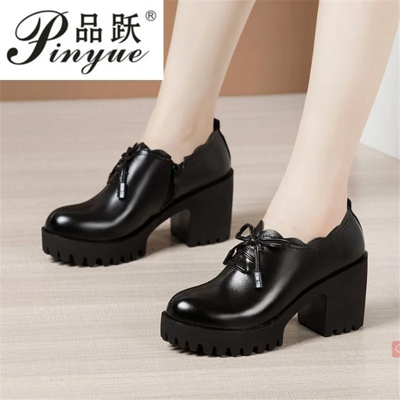 Size 32 43 Women Pumps Shoes Female Lace-up Thick High Heels Shoes Leather Footwear All Seasons Fashion Ladies Square Heel Shoes
Size 32 43 Women Pumps Shoes Female Lace-up Thick High Heels Shoes Leather Footwear All Seasons Fashion Ladies Square Heel Shoes