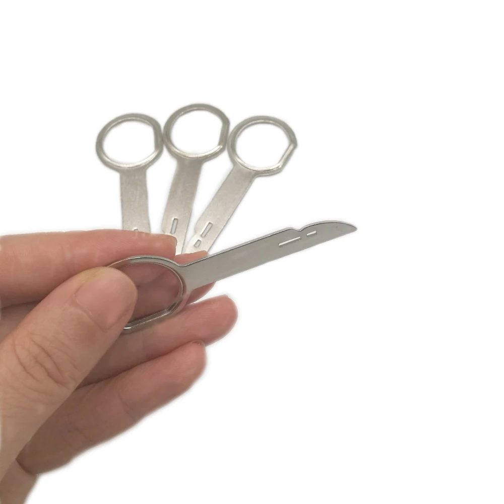 4pcs Car Stereo Radio Removal Release Audio Key Removal Tool Disassembly Repair Tool
4pcs Car Stereo Radio Removal Release Audio Key Removal Tool Disassembly Repair Tool