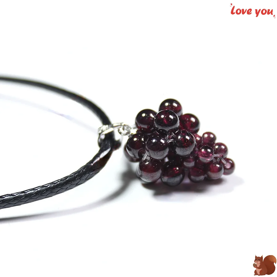 East China Sea Natural Crystal Pendant Fuchsia Garnet Sweet Romantic Round Bead Grape Shaped Necklace Jewelry Best Gift 
East China Sea Natural Crystal Pendant Fuchsia Garnet Sweet Romantic Round Bead Grape Shaped Necklace Jewelry Best Gift