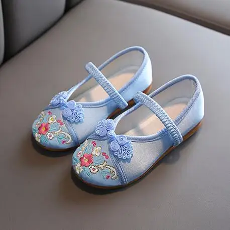 Children Embroidered Spring Chinese Tradition Hanfu Shoes Kids Girls Vintage Flat
Children Embroidered Spring Chinese Tradition Hanfu Shoes Kids Girls Vintage Flat