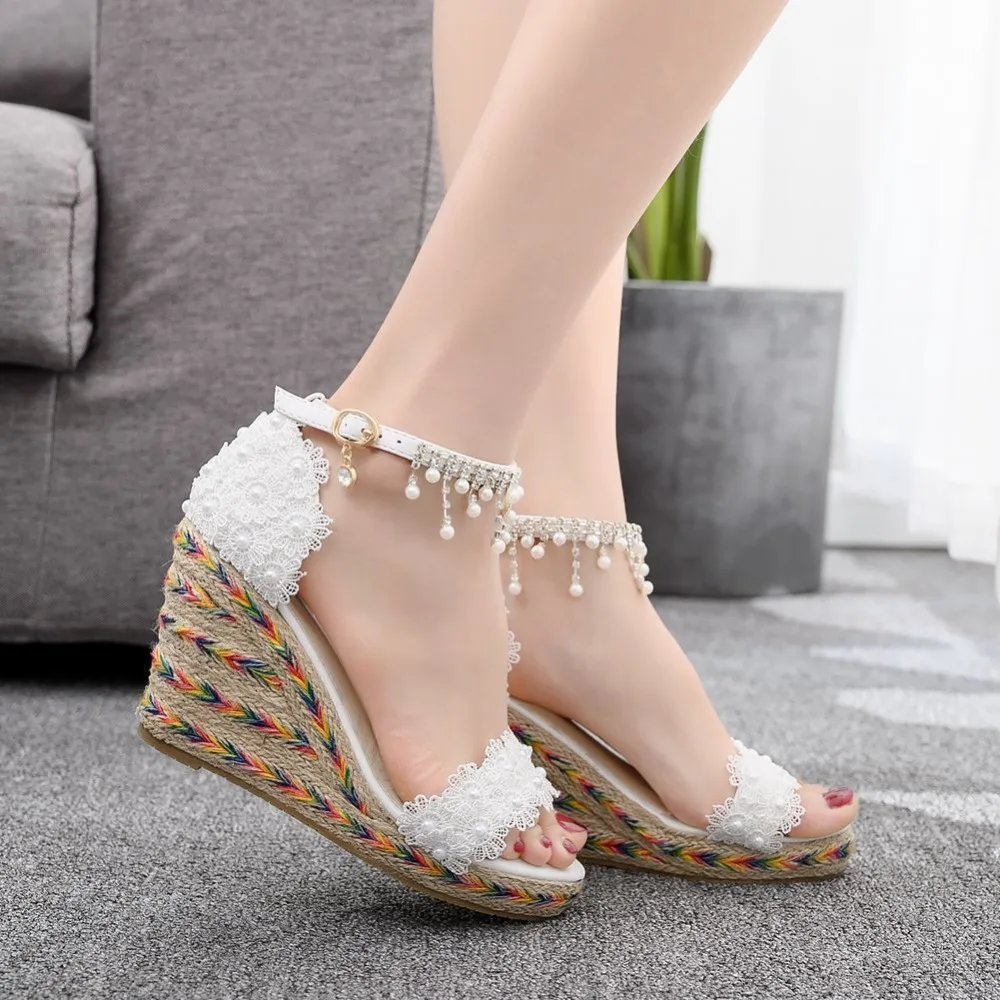Women Wedge Summer Platform High Heels Sandals Buckle Strap Peep Toe Thick Bottom Wedding Shoes
Women Wedge Summer Platform High Heels Sandals Buckle Strap Peep Toe Thick Bottom Wedding Shoes