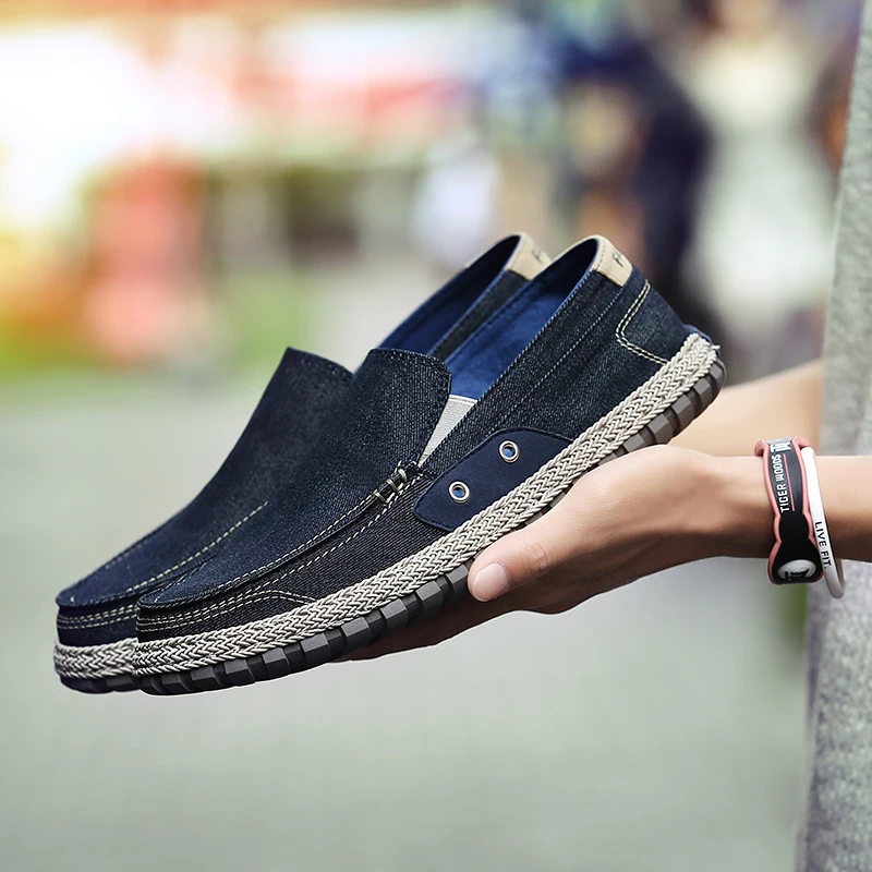 Men Canvas Shoes Flat Sneakers Skateboarding Shoes Black Breathable slip on Men Retro Chaussure Homme Walking Shoes Comfortable
Men Canvas Shoes Flat Sneakers Skateboarding Shoes Black Breathable slip on Men Retro Chaussure Homme Walking Shoes Comfortable