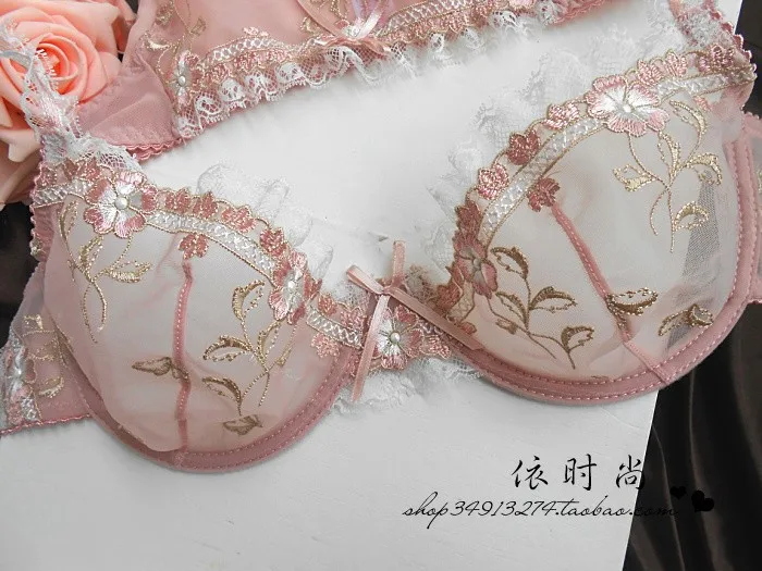 2023 Exquisite embroidery lotus pink ultra-thin women's sexy transparent lace underwear bra set lingerie set plus size
2023 Exquisite embroidery lotus pink ultra-thin women's sexy transparent lace underwear bra set lingerie set plus size