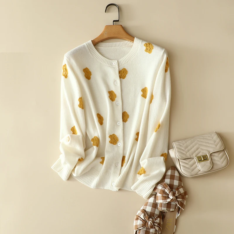 100% Cashmere Cardigan Women Hollow Jacquard Open Stitch Patch Knitted O Neck Long Sleeve Classic Design New Fashion
100% Cashmere Cardigan Women Hollow Jacquard Open Stitch Patch Knitted O Neck Long Sleeve Classic Design New Fashion