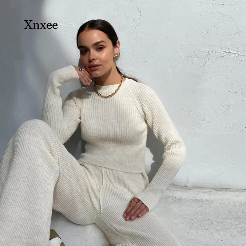 Long Sleeve Trousers Women Set Sweater Top and Biker Pants Autumn Winter White Casual Two Piece Set Warm Knitted Outfits
Long Sleeve Trousers Women Set Sweater Top and Biker Pants Autumn Winter White Casual Two Piece Set Warm Knitted Outfits