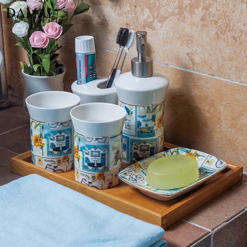 Creative Hand Painted Bathroom Accessories Set Ceramic French Pastoral Eiffel Tower Decorative Five Piece Set Shower Accessories
Creative Hand Painted Bathroom Accessories Set Ceramic French Pastoral Eiffel Tower Decorative Five Piece Set Shower Accessories