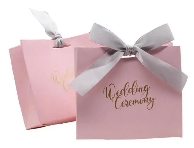 200pcs/lot Fast shipping High-end Ribbon gift bag Simple candy bag Wedding gift wedding candy Box gift paper bag
200pcs/lot Fast shipping High-end Ribbon gift bag Simple candy bag Wedding gift wedding candy Box gift paper bag