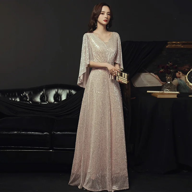Sexy V-Neck Sequins A-Line Wedding Evening Dress Women Back Zipper Formal Gowns Robe De Soiree Cheongsam 3XL
Sexy V-Neck Sequins A-Line Wedding Evening Dress Women Back Zipper Formal Gowns Robe De Soiree Cheongsam 3XL