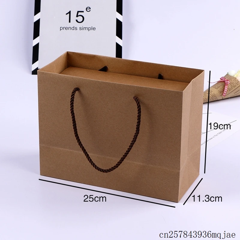 100pcs Kraft Paper Bags with Handles Festival Gift Bag Jewelry Paper Bags for Wedding Birthday Party 25x11.3x19cm
100pcs Kraft Paper Bags with Handles Festival Gift Bag Jewelry Paper Bags for Wedding Birthday Party 25x11.3x19cm