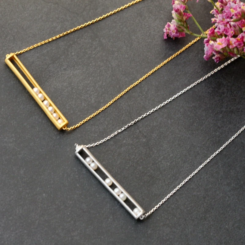 Minimalism 925 Sterling Silver Pendant Natural Freshwater Pearl Creative 18K Gold Plated Necklace Women Fashion Jewelry Gift
Minimalism 925 Sterling Silver Pendant Natural Freshwater Pearl Creative 18K Gold Plated Necklace Women Fashion Jewelry Gift