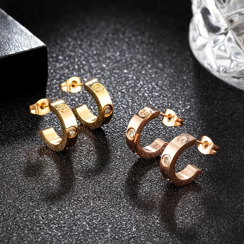 Fashion Cross Crystal Stud Earrings For Women Men Jewelry Party Gifts Women's Stainless Steel Small Earrings
Fashion Cross Crystal Stud Earrings For Women Men Jewelry Party Gifts Women's Stainless Steel Small Earrings