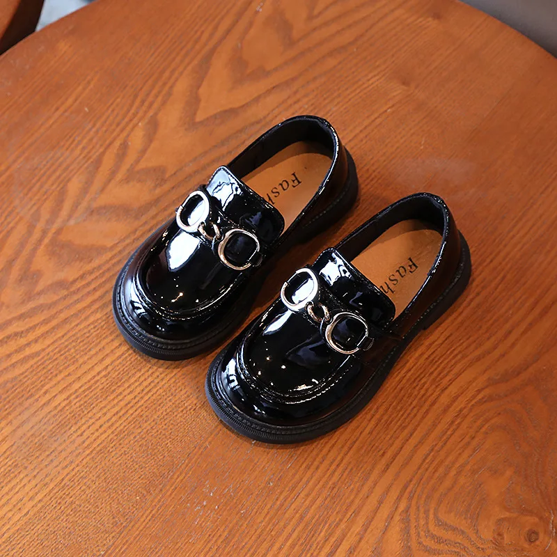 Princess Elegant Party Girl Shoes To School Fashion Metal Chain Children'S Sneakers Girl Kids Flat Sole Leather Shoes 6 Year Old
Princess Elegant Party Girl Shoes To School Fashion Metal Chain Children'S Sneakers Girl Kids Flat Sole Leather Shoes 6 Year Old