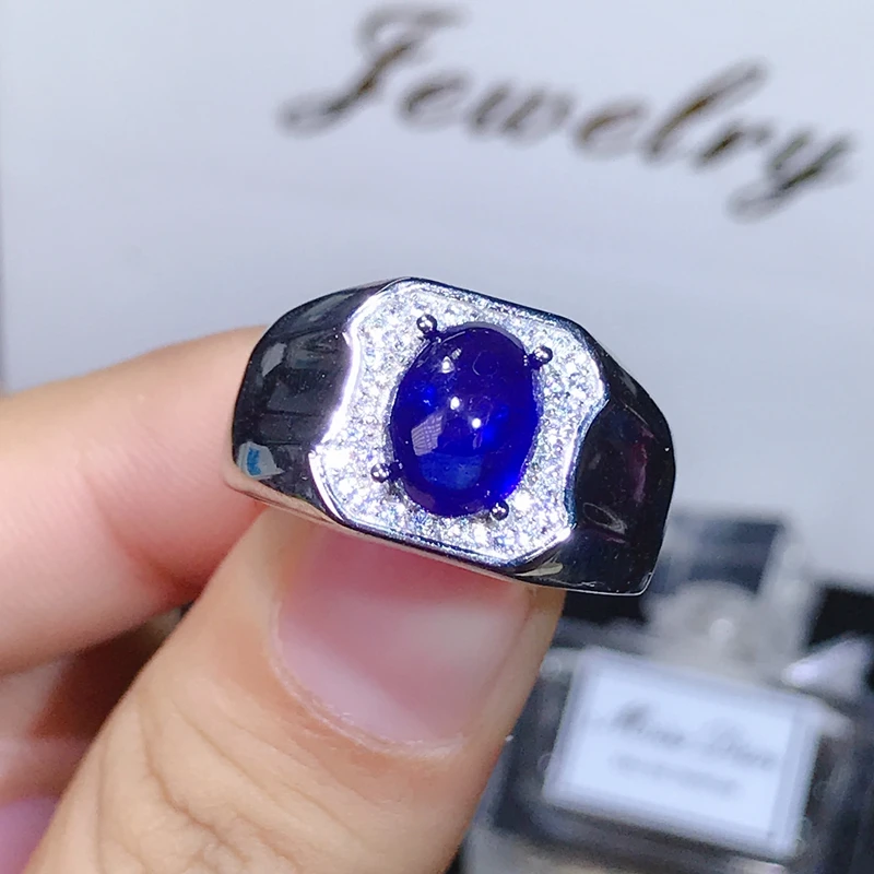 Natural sapphire ring men's 925 sterling silver color beautiful and exquisite
Natural sapphire ring men's 925 sterling silver color beautiful and exquisite