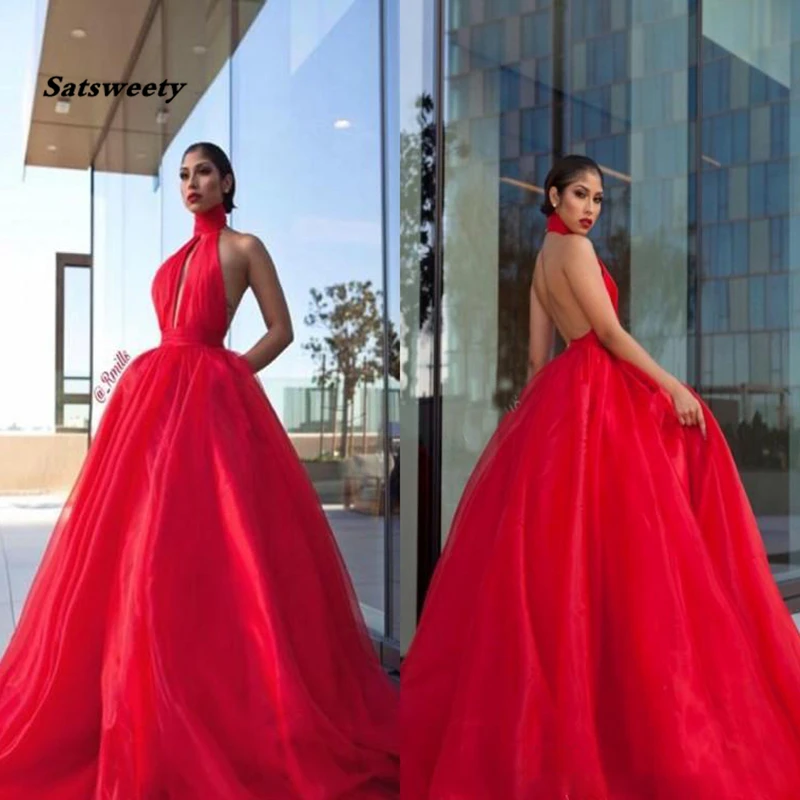 Sexy Open Back Prom Dress Puffy Skirt Halter Neck Long Formal Graduation Evening Dress Party Gown Custom Made vestidos elegantes
Sexy Open Back Prom Dress Puffy Skirt Halter Neck Long Formal Graduation Evening Dress Party Gown Custom Made vestidos elegantes