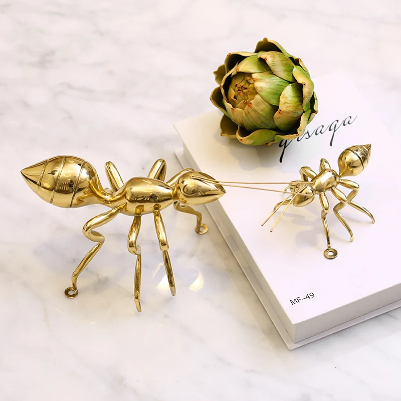 Luxury Gold Ant Figurines Modern Home Furnishing Brass Animal For Club Villa Wall Hanging Soft Decoration Ornaments Accessories
Luxury Gold Ant Figurines Modern Home Furnishing Brass Animal For Club Villa Wall Hanging Soft Decoration Ornaments Accessories