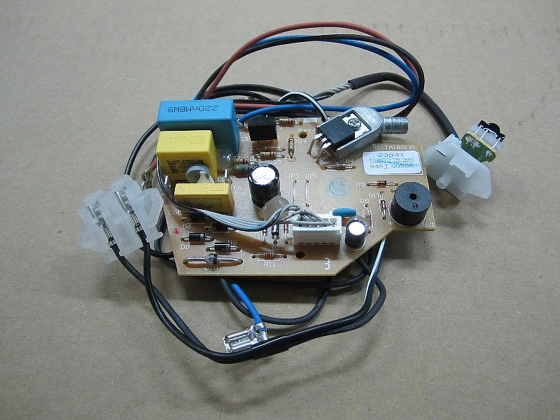 Пылесос доска для Philips FC9261 FC9262 FC9264 FC9266 Запчасти для роботизированного пылесоса Замена
Пылесос доска для Philips FC9261 FC9262 FC9264 FC9266 Запчасти для роботизированного пылесоса Замена