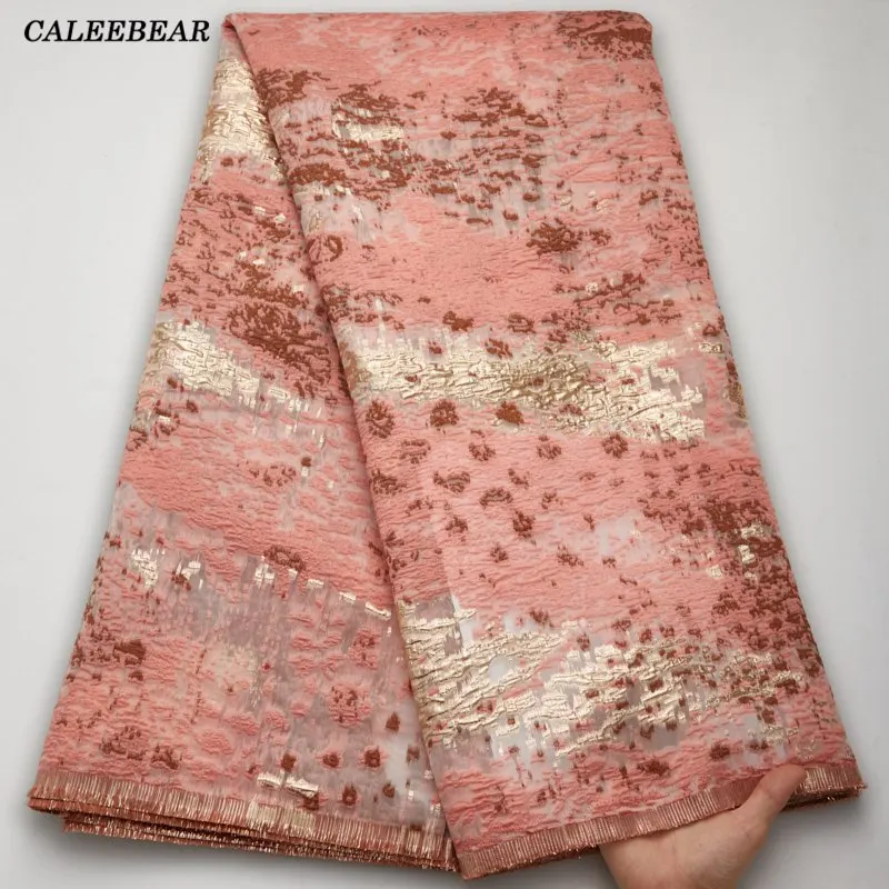 Latest Design African Tulle Lace Fabric Brocade Nigerian Jacquard Lace Fabric 2022 High Quality Lace Gild For Party Sewing S2708
Latest Design African Tulle Lace Fabric Brocade Nigerian Jacquard Lace Fabric 2022 High Quality Lace Gild For Party Sewing S2708