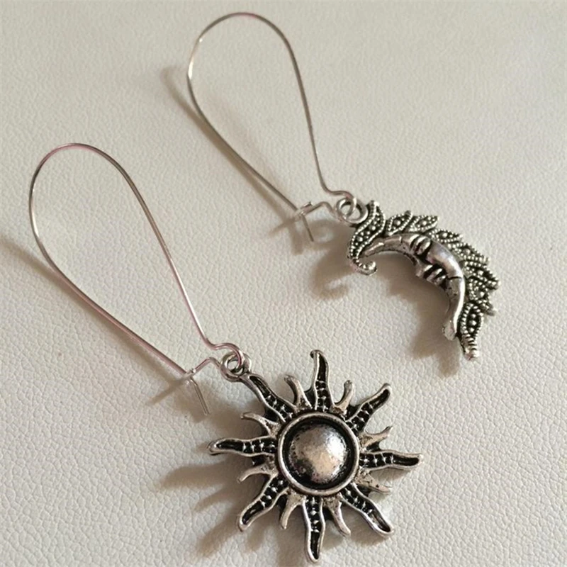 Sun and Moon Dangle Earrings; Lunar Jewelry, Sun and Moon Jewelry, Bohemian Earrings, Dangle Sun and Moon, Gifts for Friendship
Sun and Moon Dangle Earrings; Lunar Jewelry, Sun and Moon Jewelry, Bohemian Earrings, Dangle Sun and Moon, Gifts for Friendship