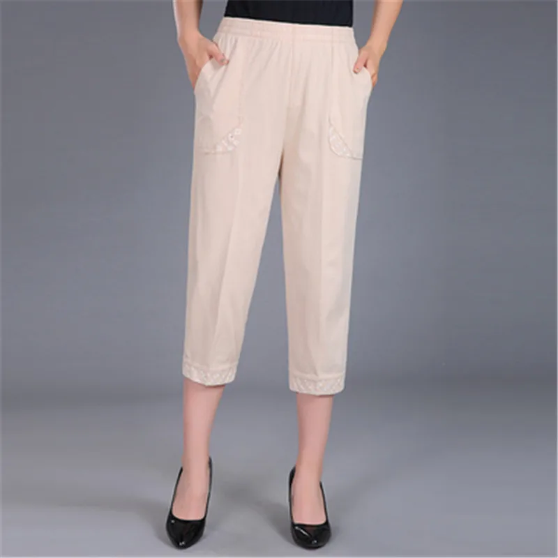 New Women pants summer thin mothercropped pants high waist middle-aged sports pants casual pants A405
New Women pants summer thin mothercropped pants high waist middle-aged sports pants casual pants A405