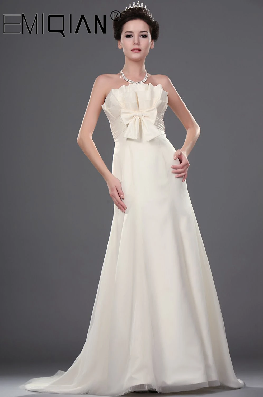Simple Tulle Strapless off White Fashion Sexy Wedding Dresses for brides Slim A Line vestido de noiva
Simple Tulle Strapless off White Fashion Sexy Wedding Dresses for brides Slim A Line vestido de noiva