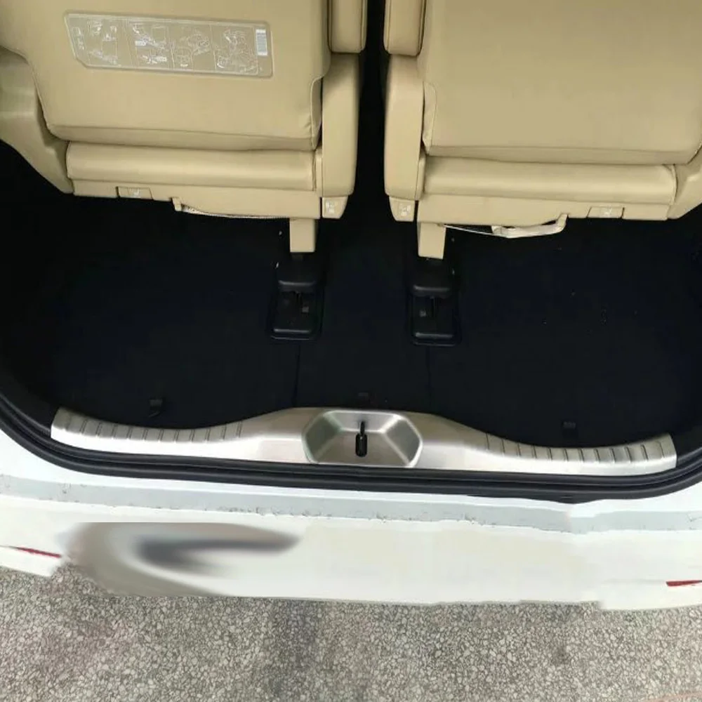 Накладка на порог заднего бампера из нержавеющей стали для Toyota Alphard 2016 2017 2018 2019
Накладка на порог заднего бампера из нержавеющей стали для Toyota Alphard 2016 2017 2018 2019