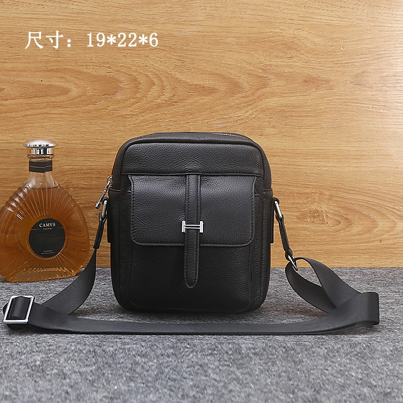 New Leather man bag shoulder bag high-capacity fashion man messenger bag high-grade soft leather small bag
New Leather man bag shoulder bag high-capacity fashion man messenger bag high-grade soft leather small bag