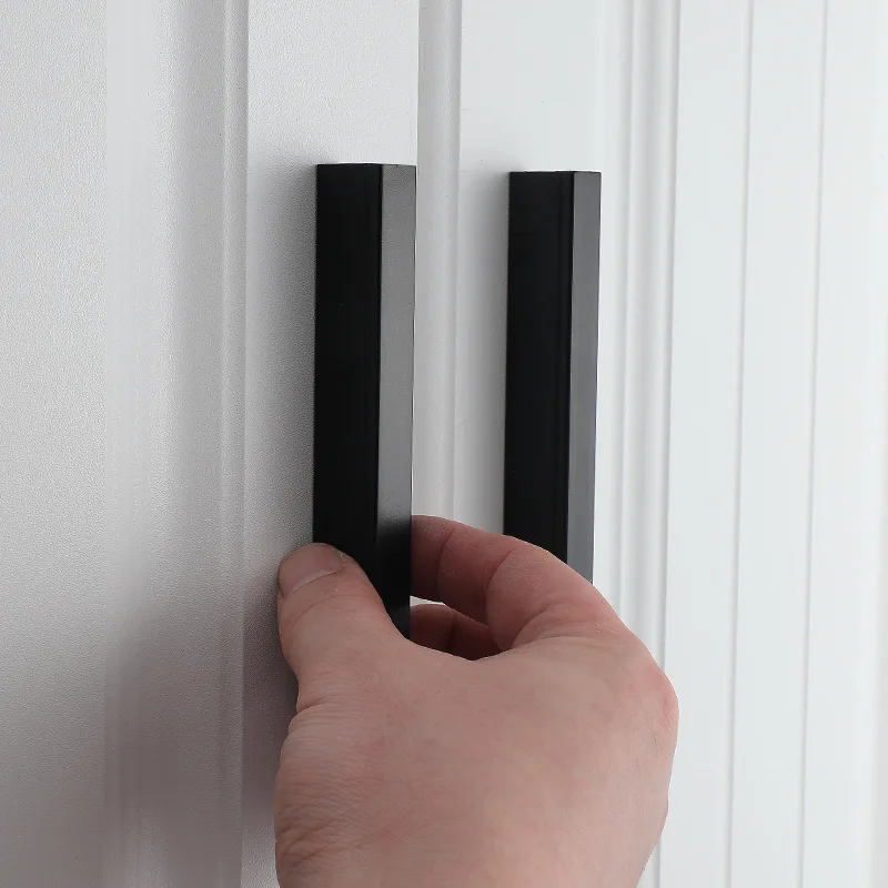 American Style Black Aluminum Cabinet Handles and Knobs Simple Kitchen Drawer Pulls Furniture Handle Door Hardware
American Style Black Aluminum Cabinet Handles and Knobs Simple Kitchen Drawer Pulls Furniture Handle Door Hardware