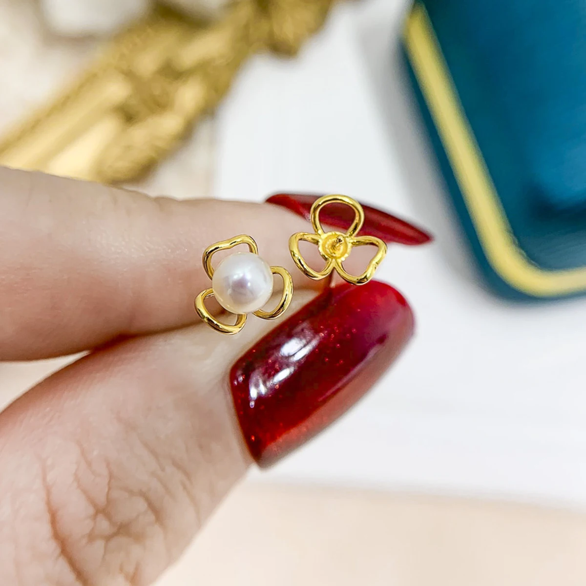 Классические серьги-гвоздики в виде цветка Для женщин diy Компоненты Для женщин DIY свадебные жемчужные серьги-гвоздики с изготовление украшений
Классические серьги-гвоздики в виде цветка Для женщин diy Компоненты Для женщин DIY свадебные жемчужные серьги-гвоздики с изготовление украшений