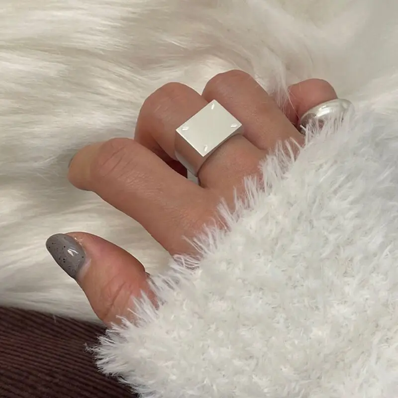 VENTFILLE 925 Sterling Silver Wide Rings INS Fashion Elegant Charm Sweet Couples Matte Texture Party Jewelry Girl Gifts
VENTFILLE 925 Sterling Silver Wide Rings INS Fashion Elegant Charm Sweet Couples Matte Texture Party Jewelry Girl Gifts