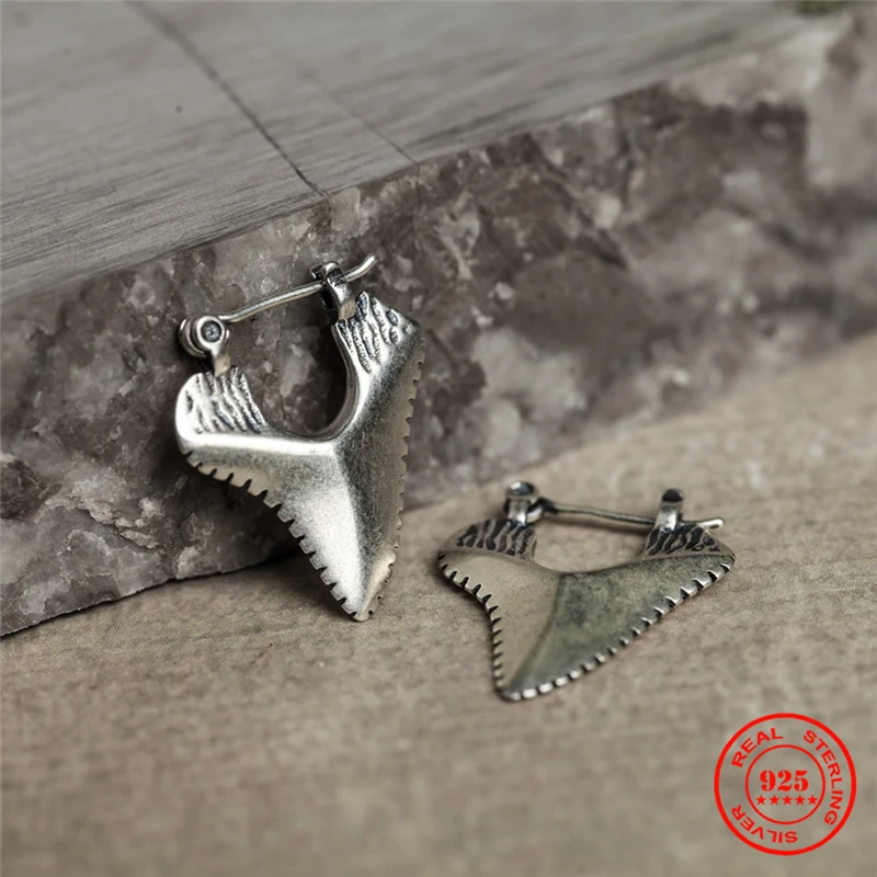 925 Sterling Silver Shark Teeth Stud Earrings Men Women Punk Earrings Vintage Street Party Jewelry Gifts for Girls Women Jewelry
925 Sterling Silver Shark Teeth Stud Earrings Men Women Punk Earrings Vintage Street Party Jewelry Gifts for Girls Women Jewelry