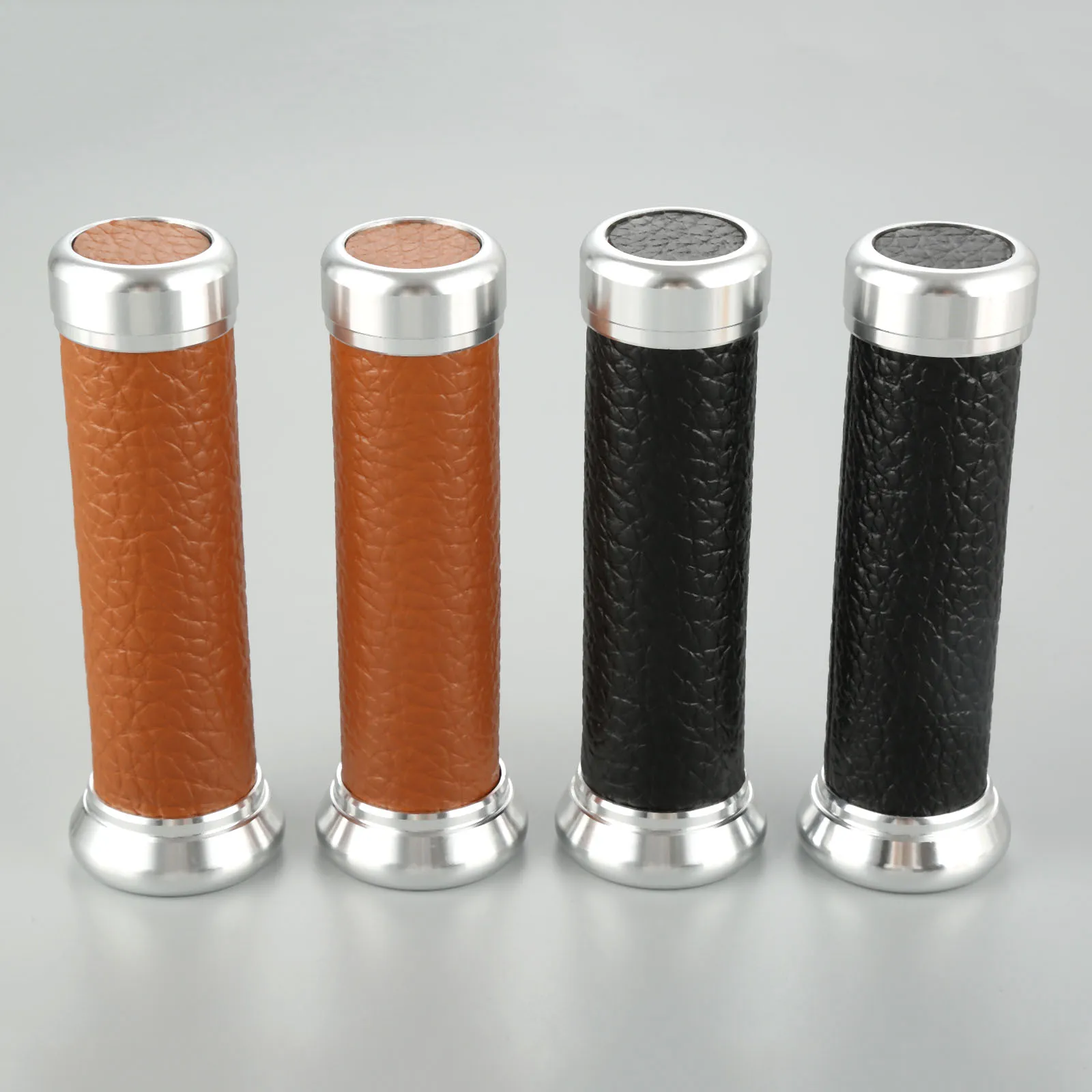 Mgoodoo 1Pair Vintage Motorcycle Handle Grips Aluminum Leather 22MM Scooter Handlebar For Off-Road Vehicles Street Motorbike
Mgoodoo 1Pair Vintage Motorcycle Handle Grips Aluminum Leather 22MM Scooter Handlebar For Off-Road Vehicles Street Motorbike