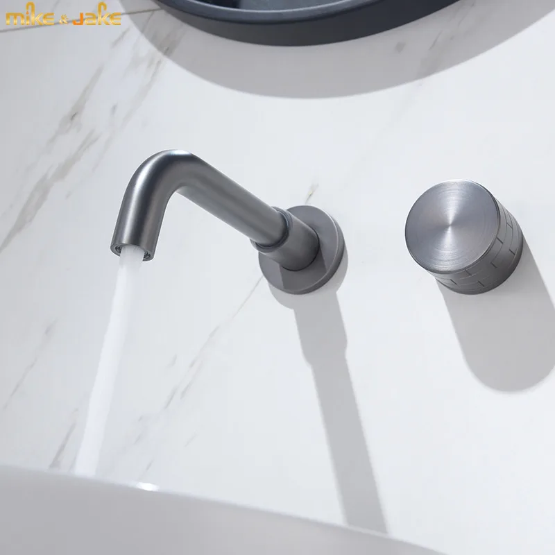 Bathroom concealed wall basin faucet gun gray embedded wall outlet cold and hot water single handle basin faucet
Bathroom concealed wall basin faucet gun gray embedded wall outlet cold and hot water single handle basin faucet