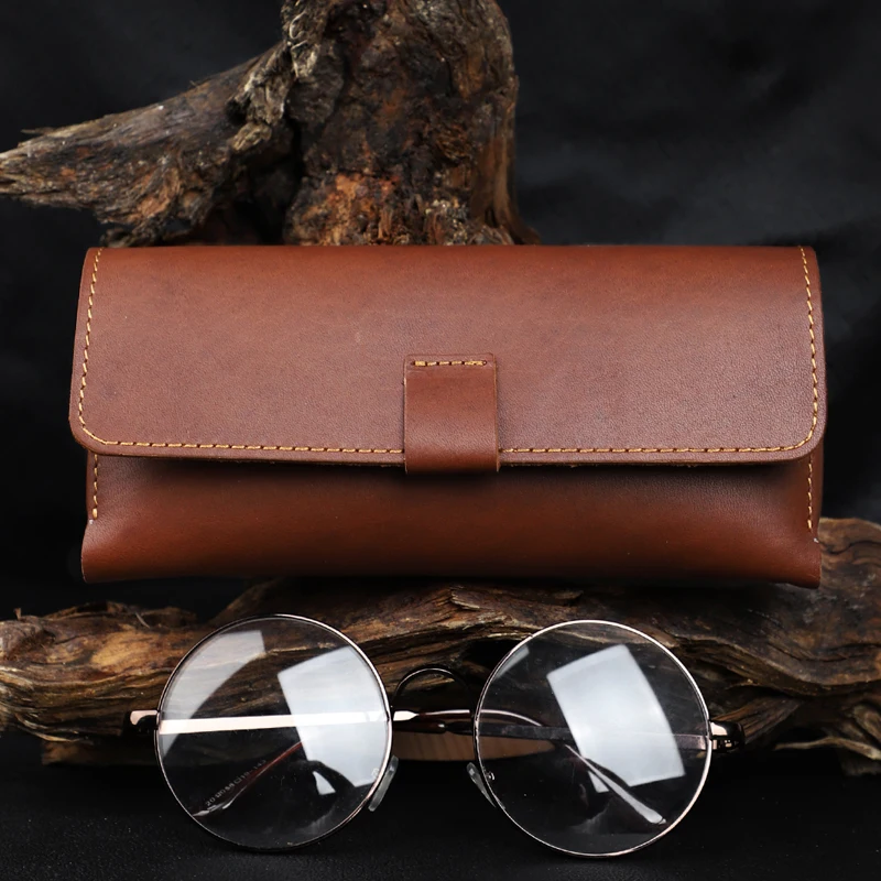 Handmade Genuine Leather Sunglasses Holder Case Eyeglasses Display Box Storage Glasses Pouch Cowhide Glasses Button Buckle Bag
Handmade Genuine Leather Sunglasses Holder Case Eyeglasses Display Box Storage Glasses Pouch Cowhide Glasses Button Buckle Bag
