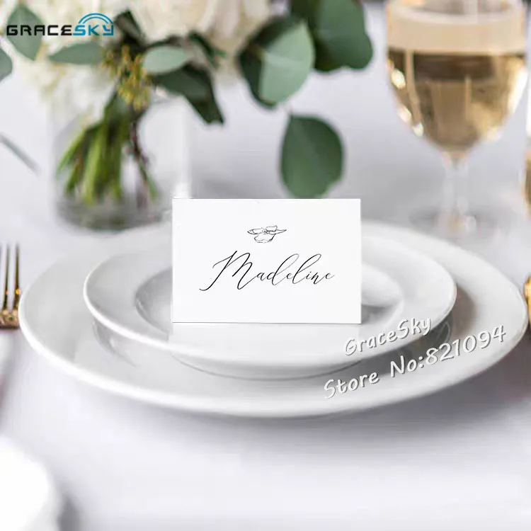 50pcs free shipping laser cut table cards wedding paper Name Seat Place Cards Wedding invitation Cards for Party Table home Deco
50pcs free shipping laser cut table cards wedding paper Name Seat Place Cards Wedding invitation Cards for Party Table home Deco