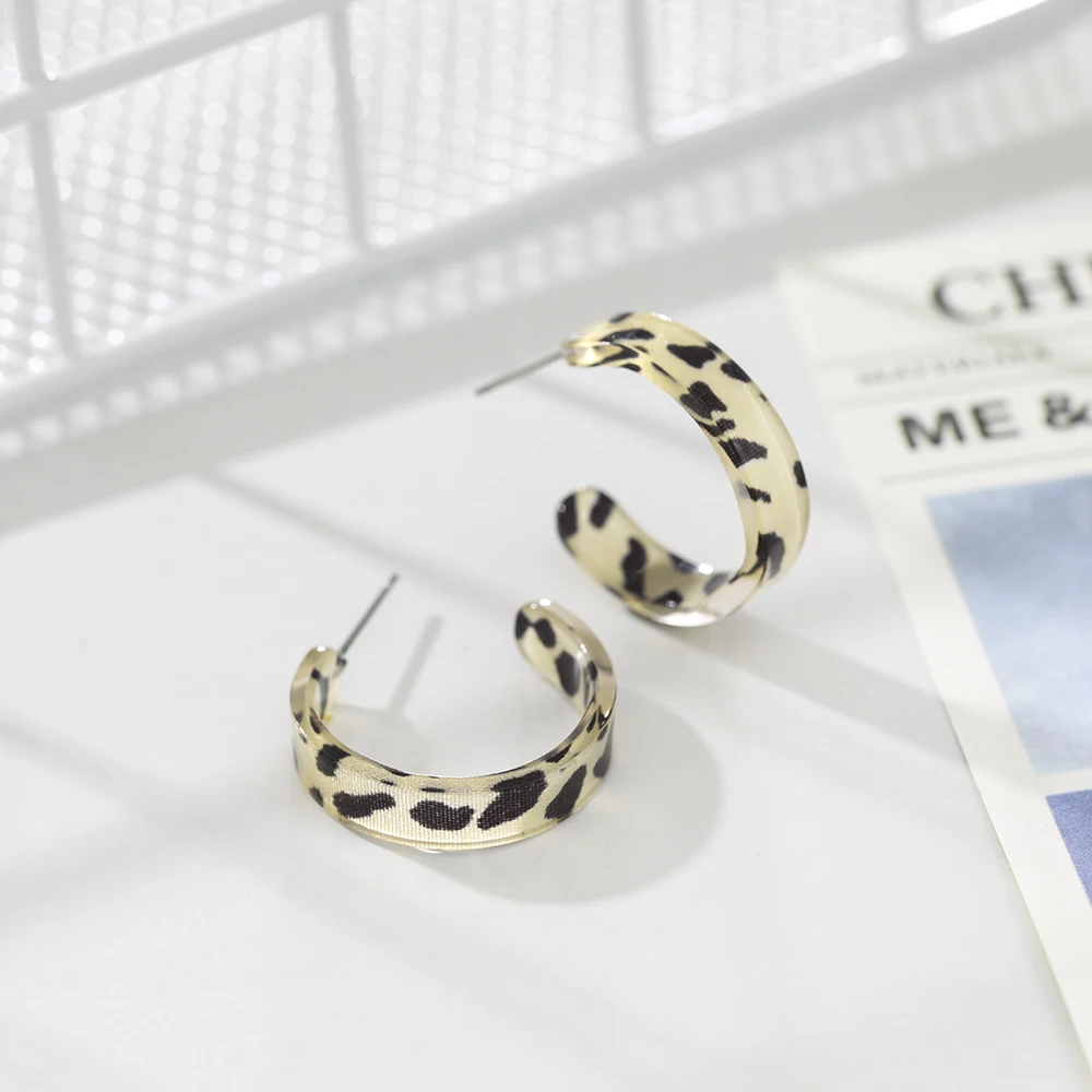 2022 Women's Acrylic Circle Dangle Earrings Fashion Korean Round Geometric Leopard Dangle Drop Earrings Bohemian Jewelry Gifts
2022 Women's Acrylic Circle Dangle Earrings Fashion Korean Round Geometric Leopard Dangle Drop Earrings Bohemian Jewelry Gifts