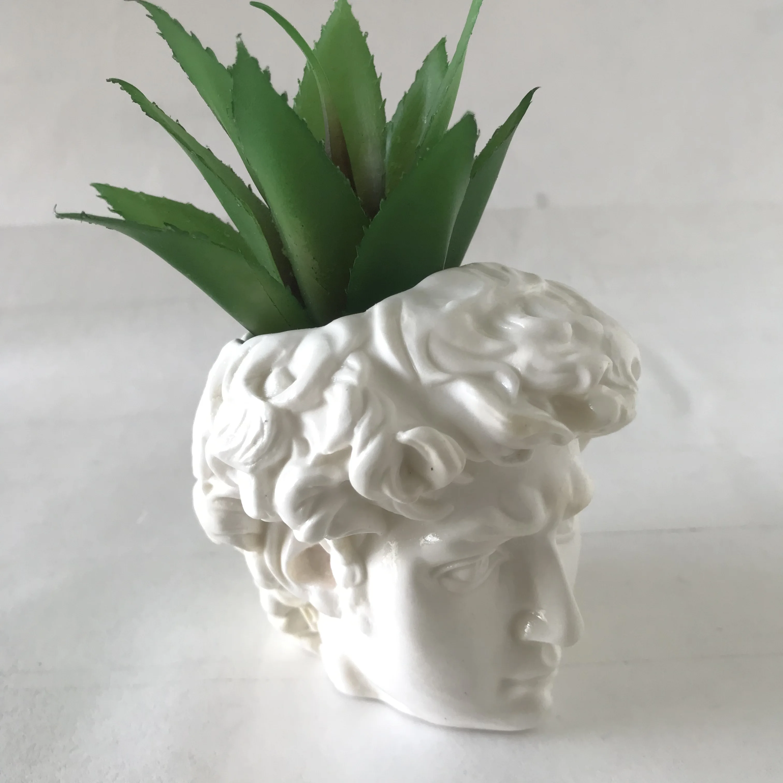 3D Men Head Clay Vase Mould Handmade Cement Flower Pot Making Tools Epoxy Resin Craft Concrete Flowerpot Planter Silicone Molds
3D Men Head Clay Vase Mould Handmade Cement Flower Pot Making Tools Epoxy Resin Craft Concrete Flowerpot Planter Silicone Molds