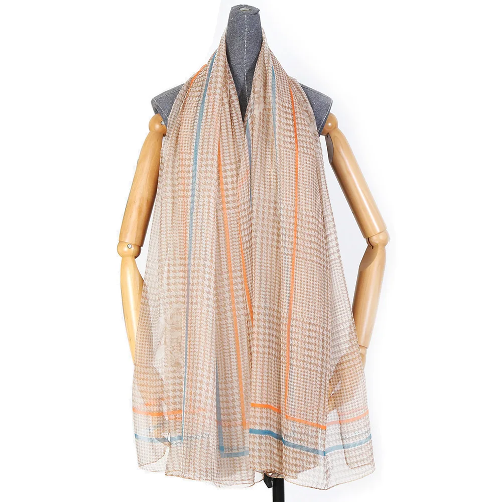Fashion Chiffon Scarves Ice Silk Scarf Women 180*140cm Large Long Soft Sunscreen Scarf Scarves Wrap Beach Shawl
Fashion Chiffon Scarves Ice Silk Scarf Women 180*140cm Large Long Soft Sunscreen Scarf Scarves Wrap Beach Shawl