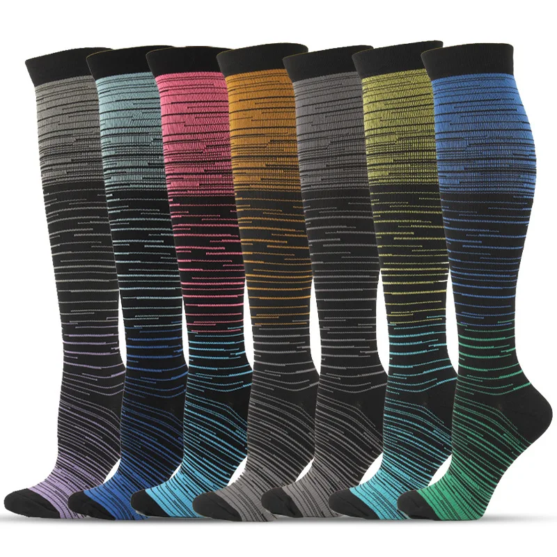 Pressure Socks Striped Gradient Compression Stockings for Men and Women Compression Socks for Cycling Sport 1 PAIR
Pressure Socks Striped Gradient Compression Stockings for Men and Women Compression Socks for Cycling Sport 1 PAIR
