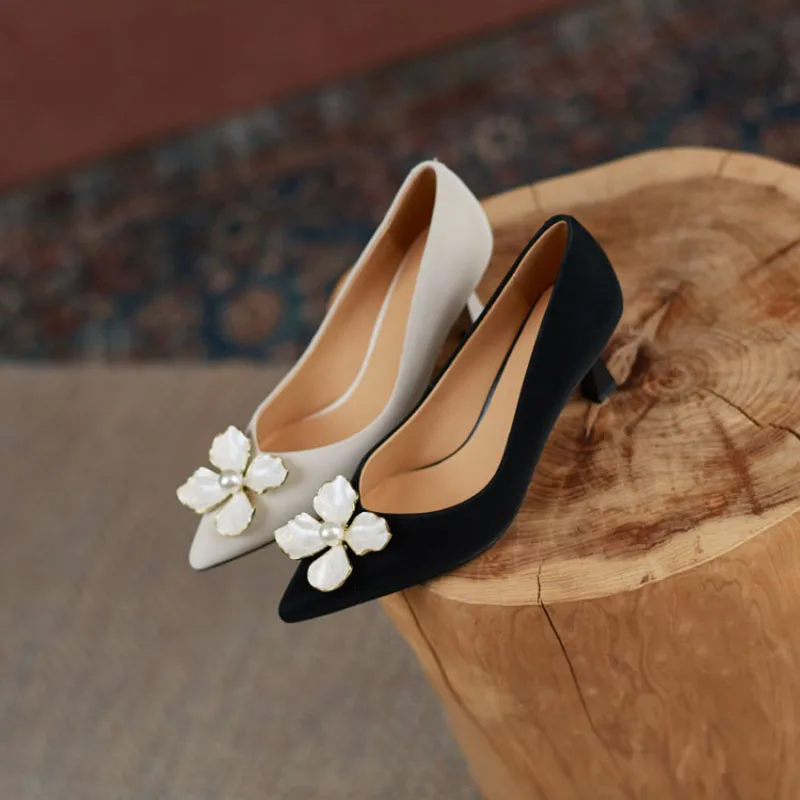 2024 Autumn New French Flower Temperament High Heels Stiletto Pure Color All-match Women's Shoes Shallow Mouth Women's Shoes
2024 Autumn New French Flower Temperament High Heels Stiletto Pure Color All-match Women's Shoes Shallow Mouth Women's Shoes
