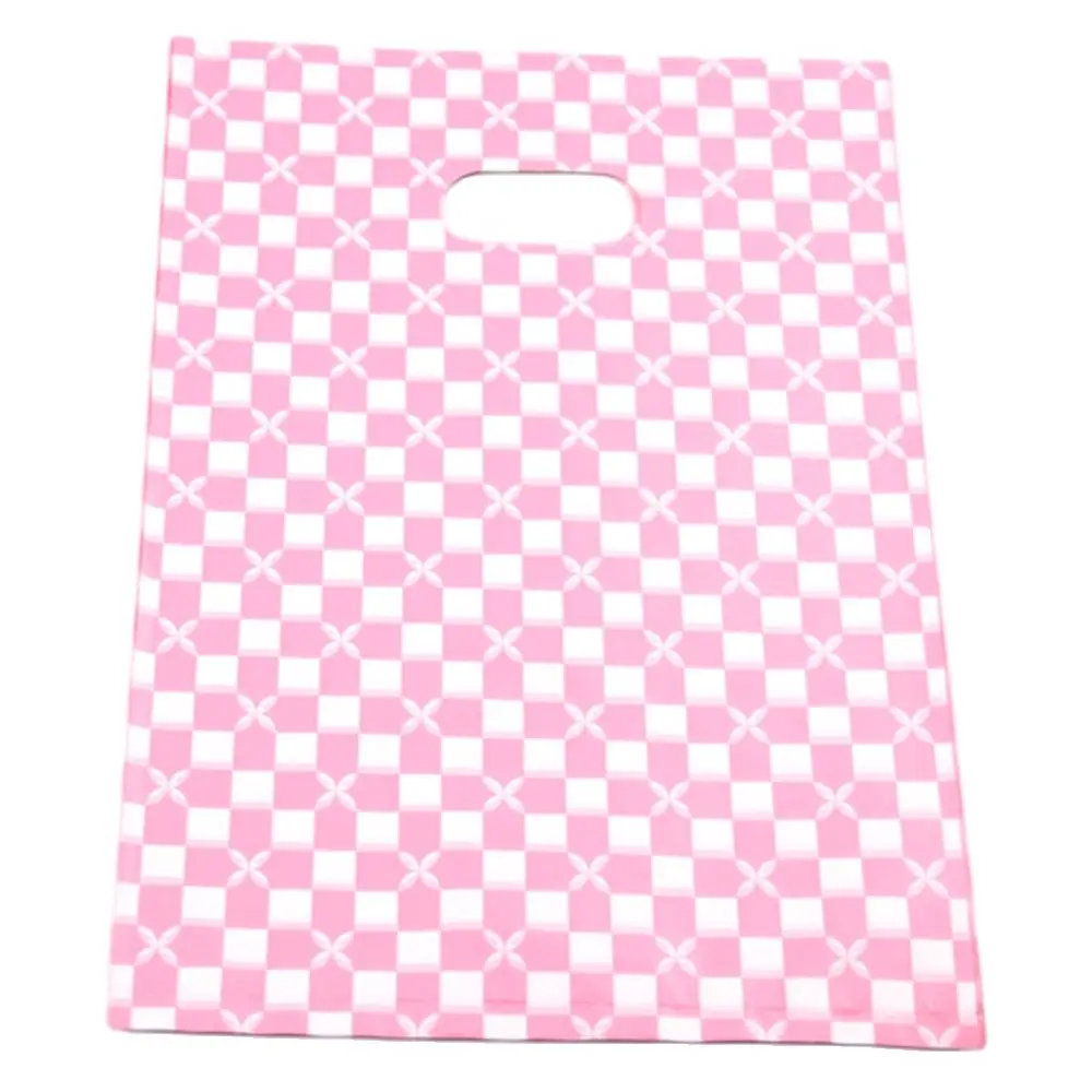 Luxury Fashion Pink Clothing Bags With Grid Cartoon Plastic Gift Packaging For Christmas 100pcs/lot 25*35cm Wholesale
Luxury Fashion Pink Clothing Bags With Grid Cartoon Plastic Gift Packaging For Christmas 100pcs/lot 25*35cm Wholesale