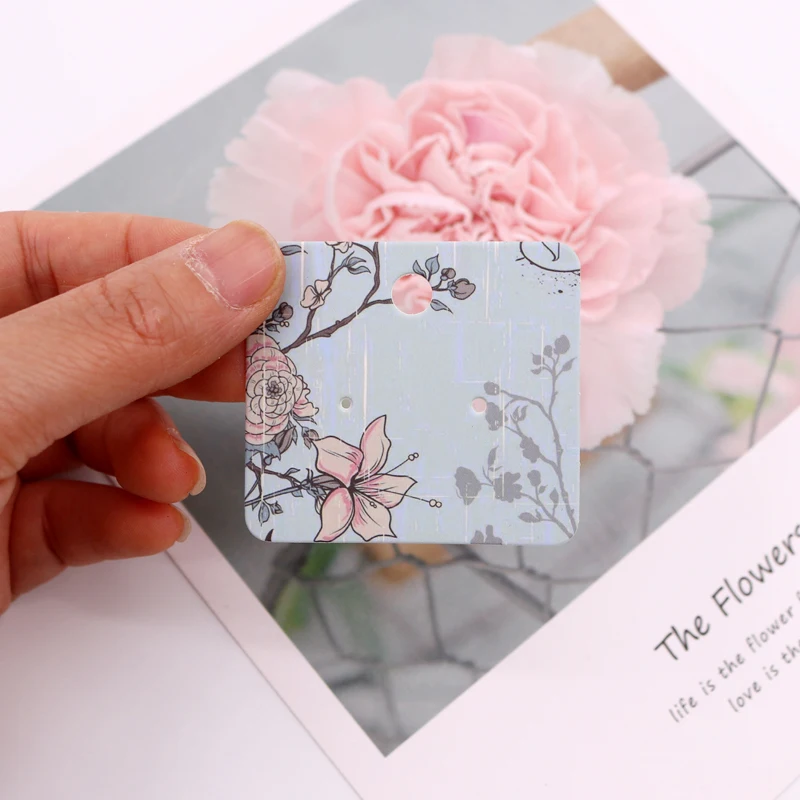 4.5x5cm Jewelry Earring Packaging Stand Card Flower Printed Cardboard 100pcs/lot Studs Earrings Drop Pack Ear Ornament Cards
4.5x5cm Jewelry Earring Packaging Stand Card Flower Printed Cardboard 100pcs/lot Studs Earrings Drop Pack Ear Ornament Cards