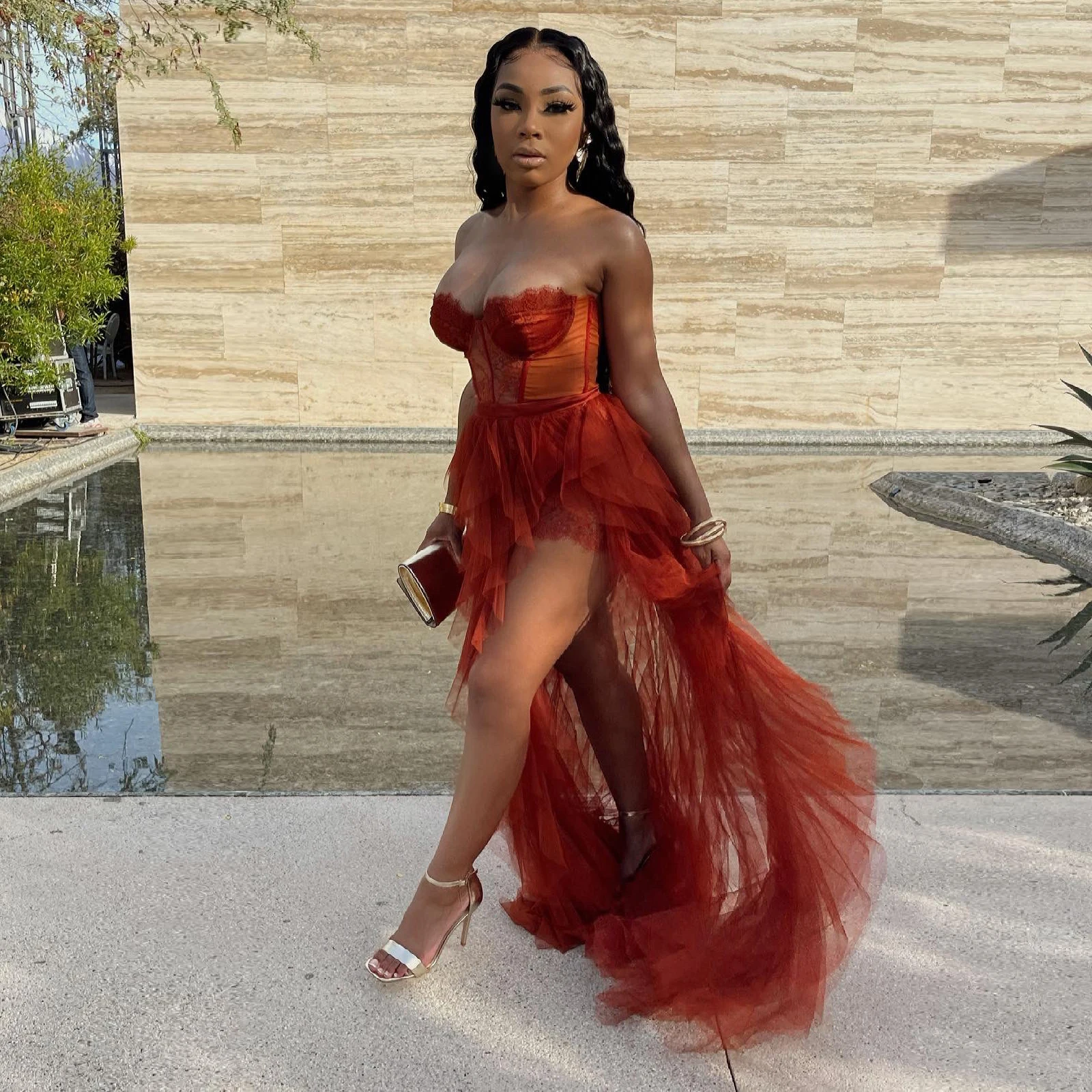 Sexy Prom Dress Strapless Sleeveless LaceTulle Ruffles High Split Plus Size Homecoming Party Cocktail Gown Customized
Sexy Prom Dress Strapless Sleeveless LaceTulle Ruffles High Split Plus Size Homecoming Party Cocktail Gown Customized