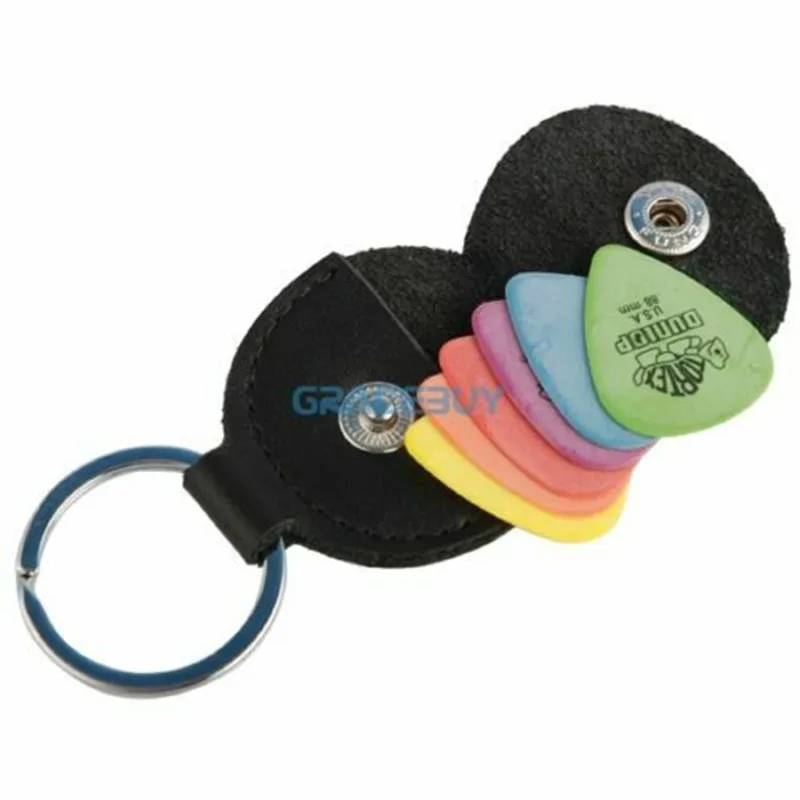 1 PC High Quality Guitar Pick Holder Key Ring Keychain Black Leather Guitarra Plectrum Case/ Bag with 1 Picks Guitar Accessories
1 PC High Quality Guitar Pick Holder Key Ring Keychain Black Leather Guitarra Plectrum Case/ Bag with 1 Picks Guitar Accessories