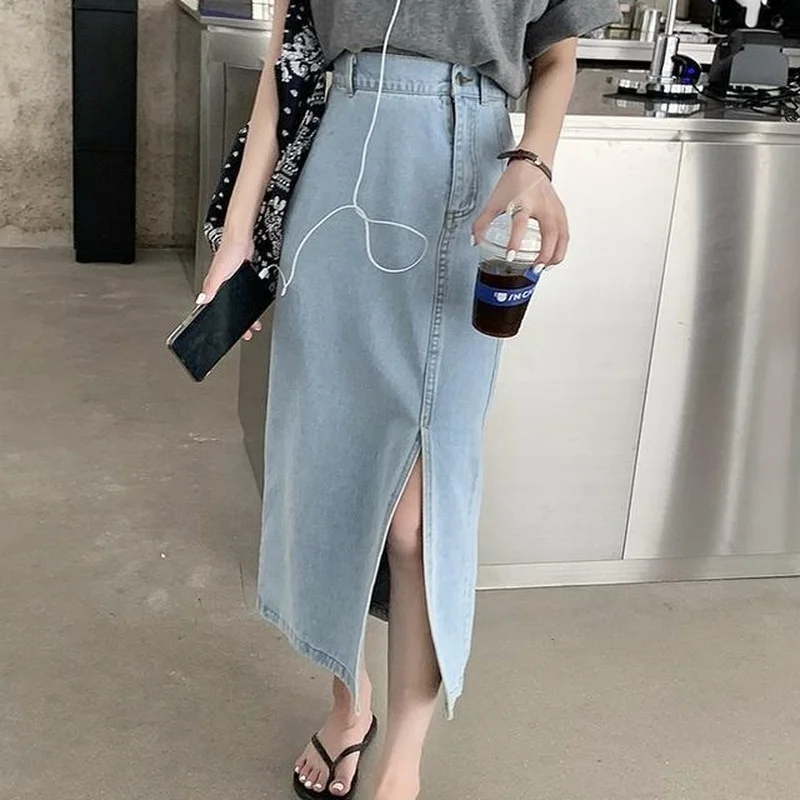 Skirts Women Solid Denim High Waist Fashion Korean Style Side-slit Srteetwear Elegant All-match Simple Vintage A-line Loose Chic
Skirts Women Solid Denim High Waist Fashion Korean Style Side-slit Srteetwear Elegant All-match Simple Vintage A-line Loose Chic