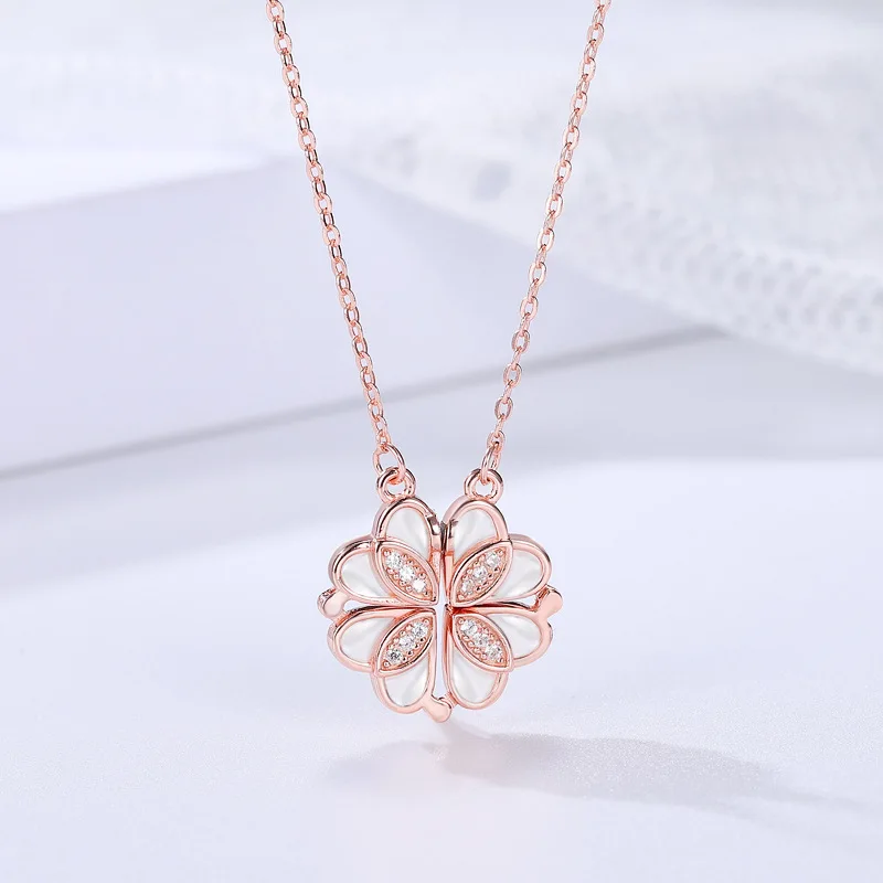 Clover Necklaces Women's One With Double-sided Love Heart Clavicle Neck Chain Necklace Pendant 44+5cm
Clover Necklaces Women's One With Double-sided Love Heart Clavicle Neck Chain Necklace Pendant 44+5cm